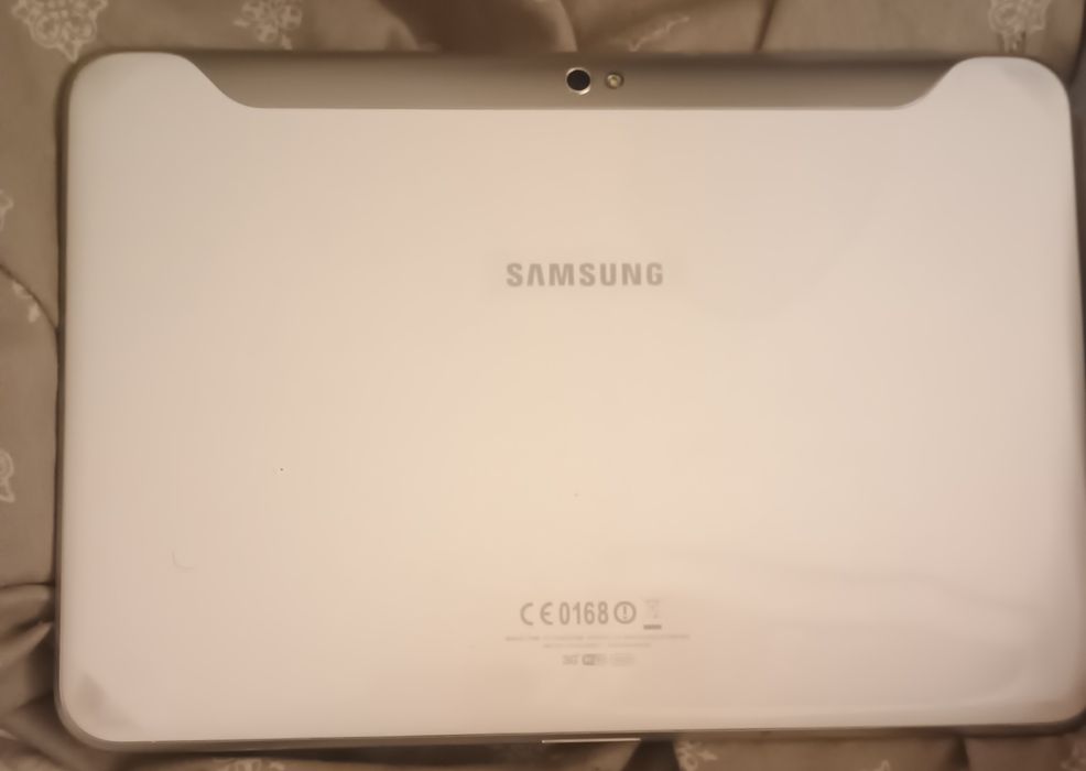 Vând tabletă Samsung