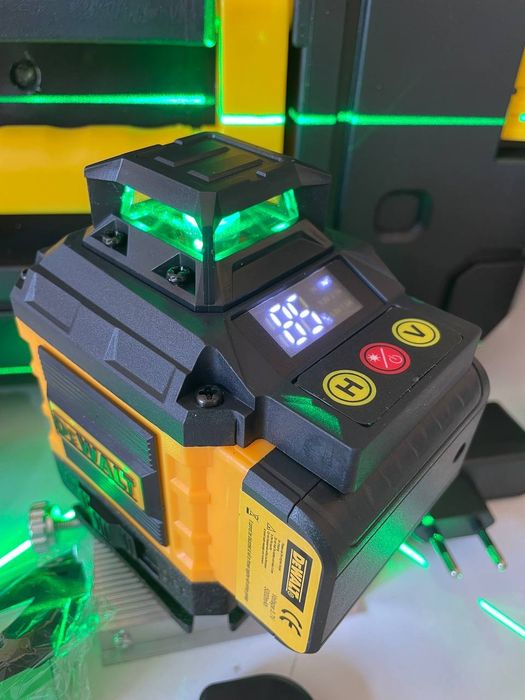Лазерный уровень Dewalt Makita