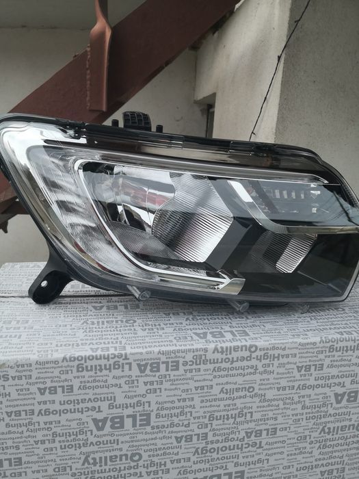 Faruri stânga cu led model de Rusia cu tub Logan, Sandero, Mcv 2017 -