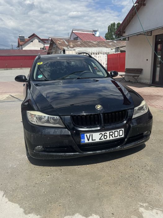 BMW E91 320 D manual