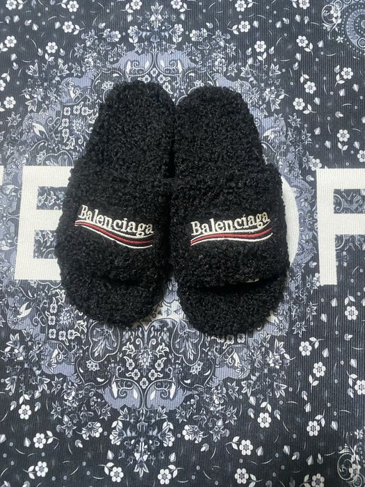 Balenciaga slippers