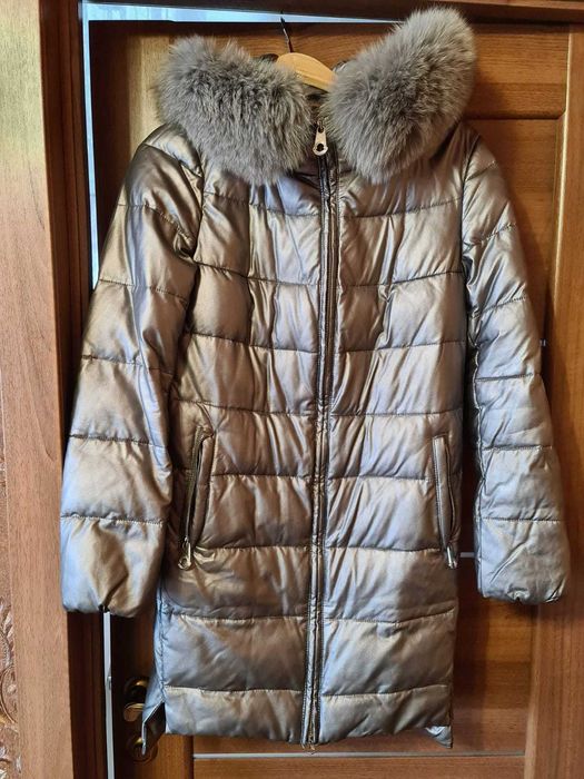 Продам пуховик в хорошем состоянии