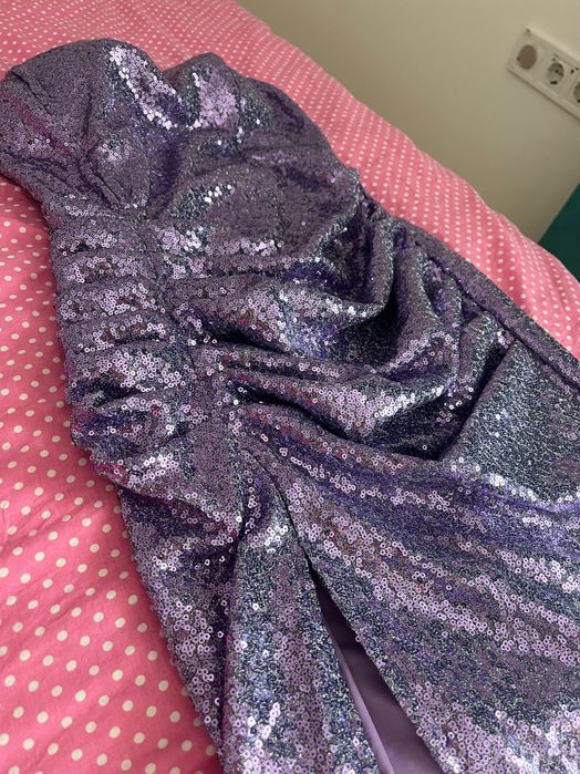 Нова дълга  рокля