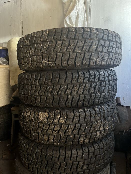 Продам шины  R15