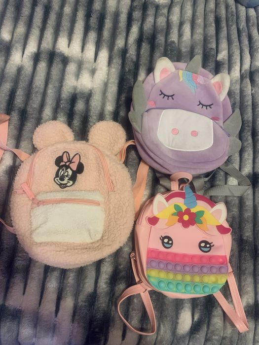 Ghiozdan minnie, unicorn