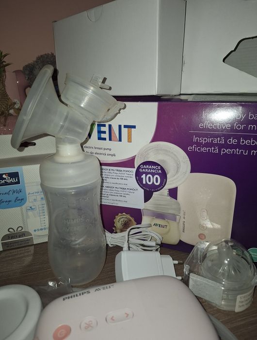 Philips Електрическа Помпа за кърма + Подаръци