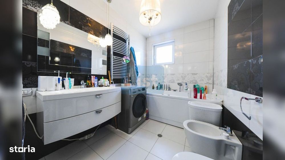 COMISION 0%! Apartament 3 camere 77 de mp