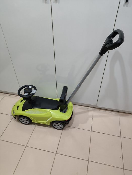 Продам детскую машинку, ходунки