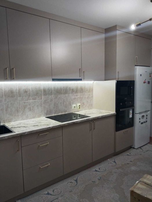 Кухня со встроенной техникой