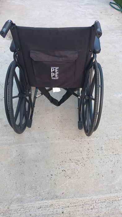 Scaun cu rotile Pepe mobility