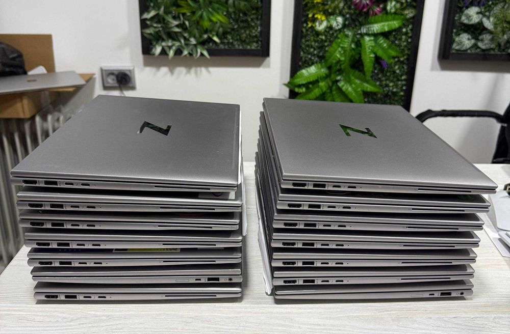Hp Zbook Firefly 14 G9  - 14" Core i7-1255U 16GB/512GB/NVIDIA T550 4GB