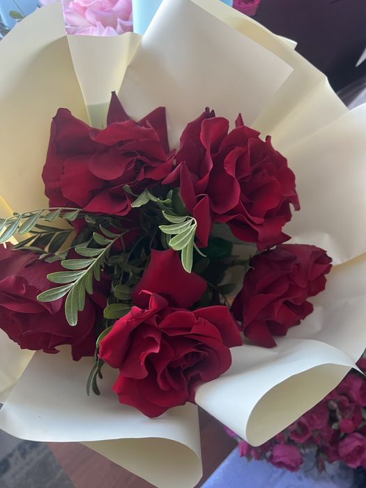 Цветы продам срочно