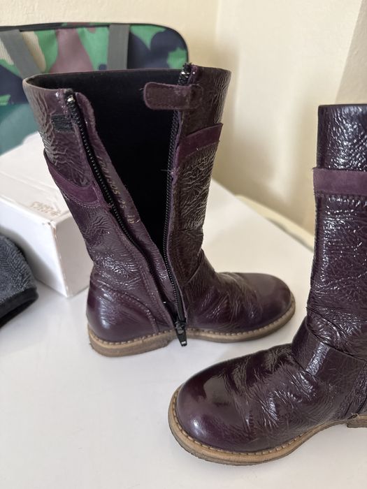 Кожанные сапоги для девочек