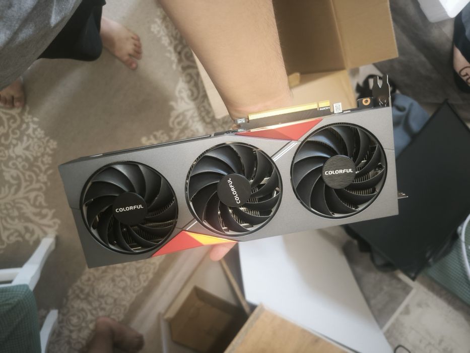 Продам видеокарту rtx 4060