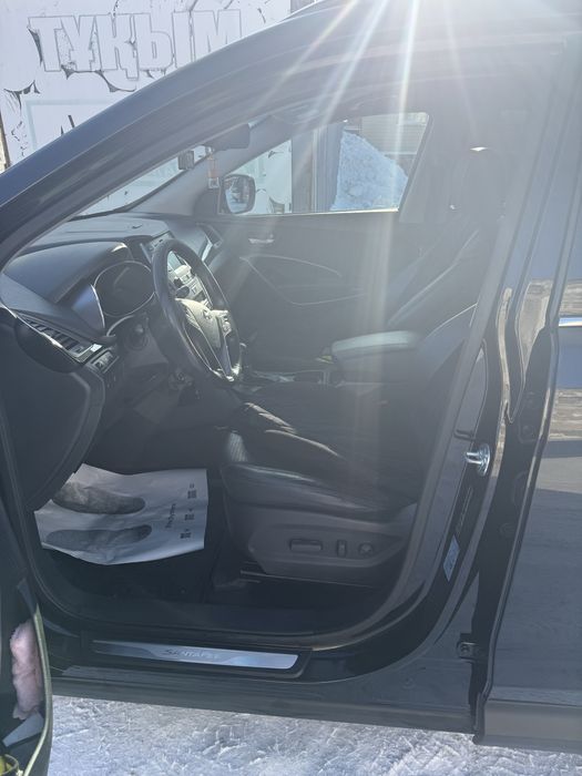 Продам HYUNDAI santa fe