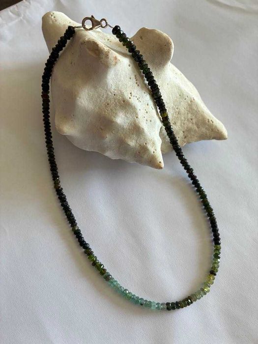 Колие с фасетиран рубин и колие с фасетиран турмалин