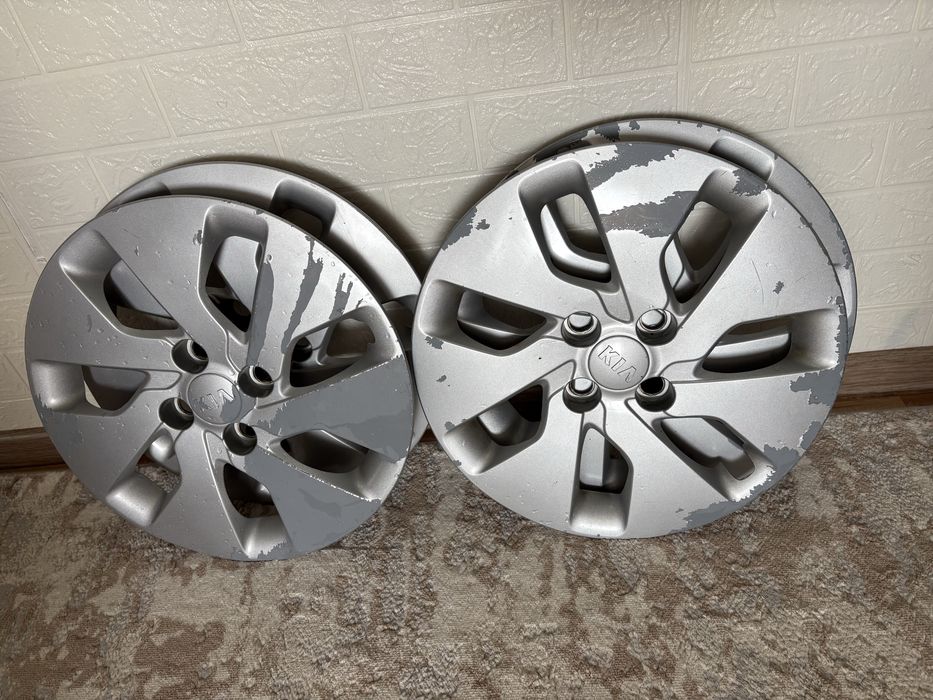 Продам колпаки….