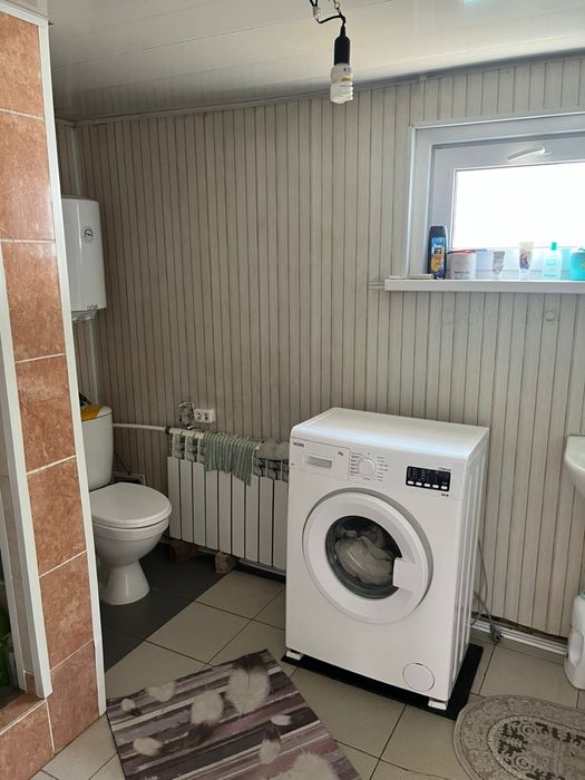 Продается дом на земле.