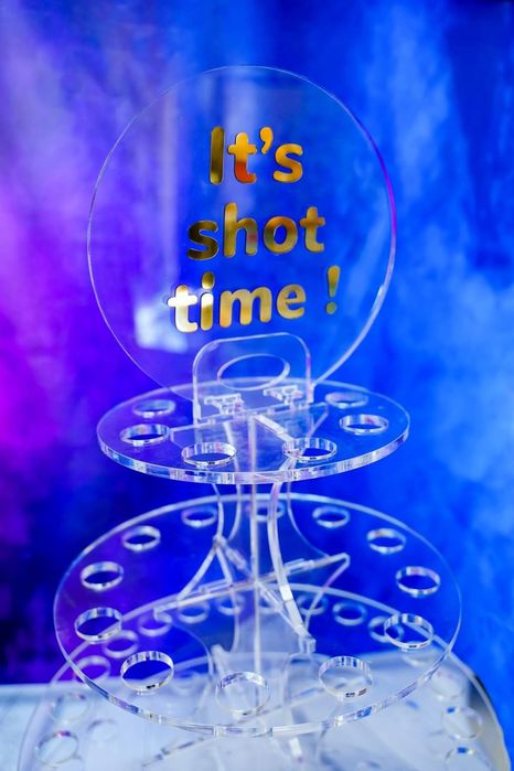 Suport tort shot-uri 96 buc plexiglas alb/transparent 95 cm inaltim