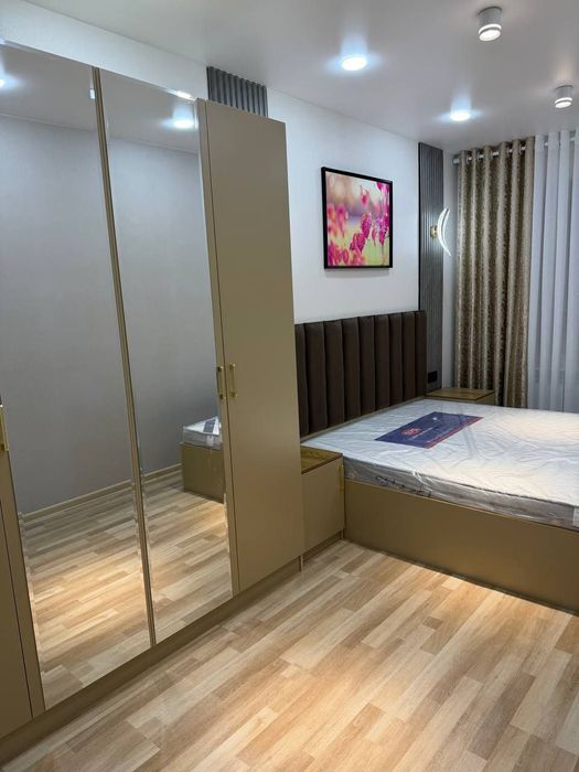 ^2×6 Балкон 54м² Чиланзар 23 квартал 2/5/5 Кирпич Продётся квартира