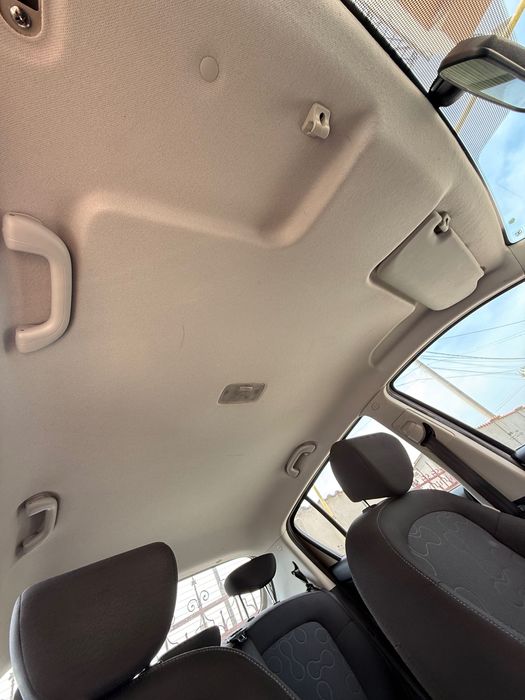 Hyundai i20 benzina an 2011 44838km reali