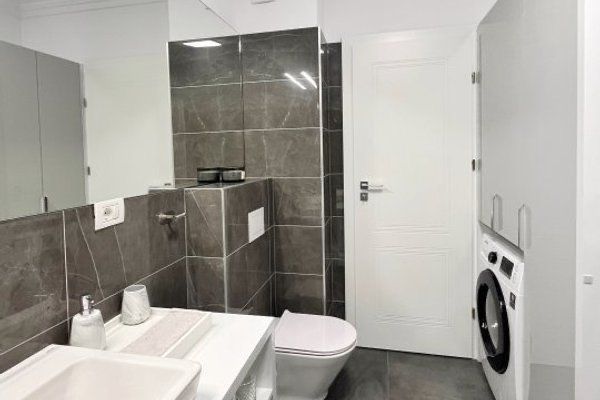 Apartament modern 3 camere, bloc Campeador, zona Badea Cârțan, mobilat + parcare subterana