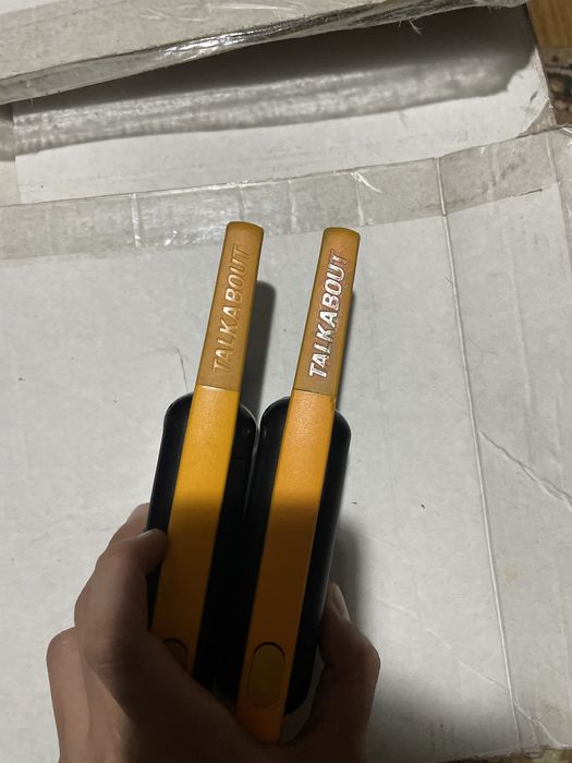 Продам рации Motorola T82 бу наличи 2 срочно!!!