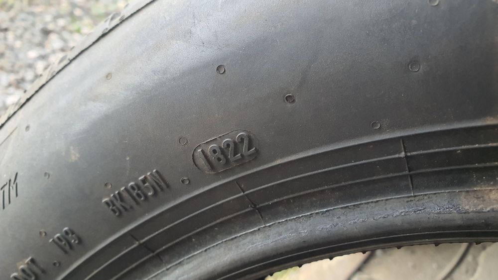 Anvelope vara 205/55/16