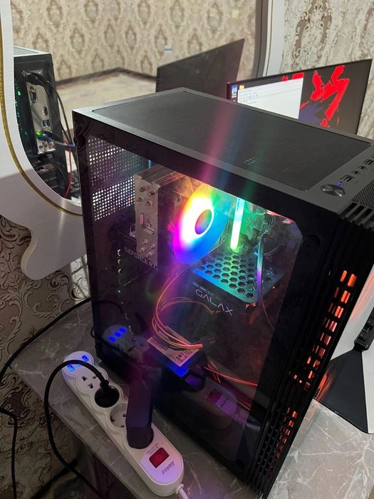 Комп с комплектом игровой