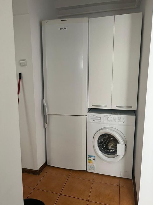 Apartament 2 camere semidecomandat de închiriat
