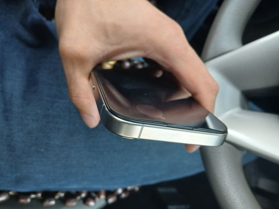 Iphone 15 pro 256 gb