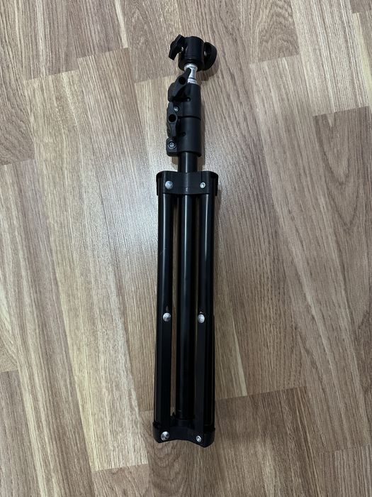 Sony ZV-E10 камера с объективом