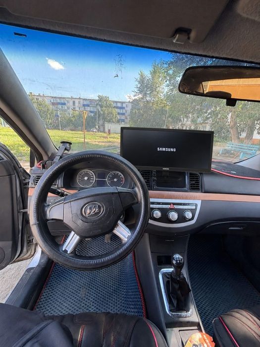 Автомобиль продам
