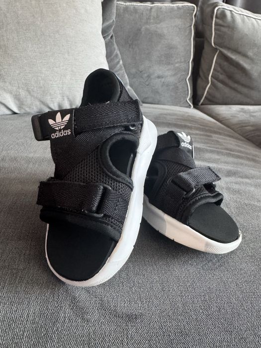 Детски сандали Adidas 23 номер