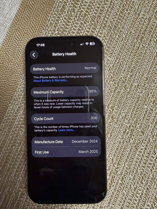 Iphone 16 pro silver