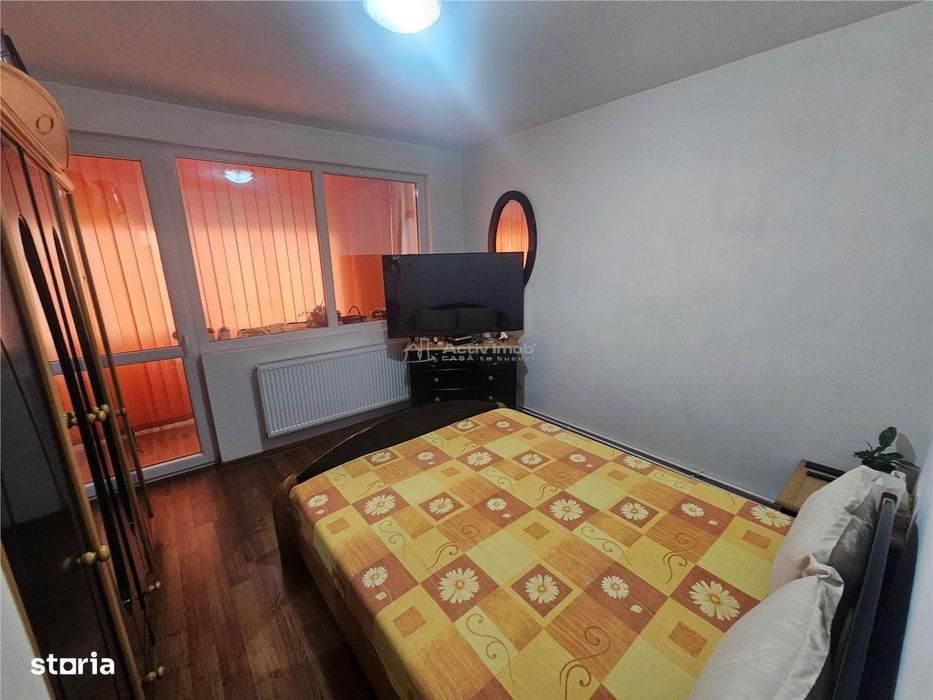 Resita, 2 Cam. Dec., Mobilat+Utilat, Et. 1, Micro 2 — fotografia 3
