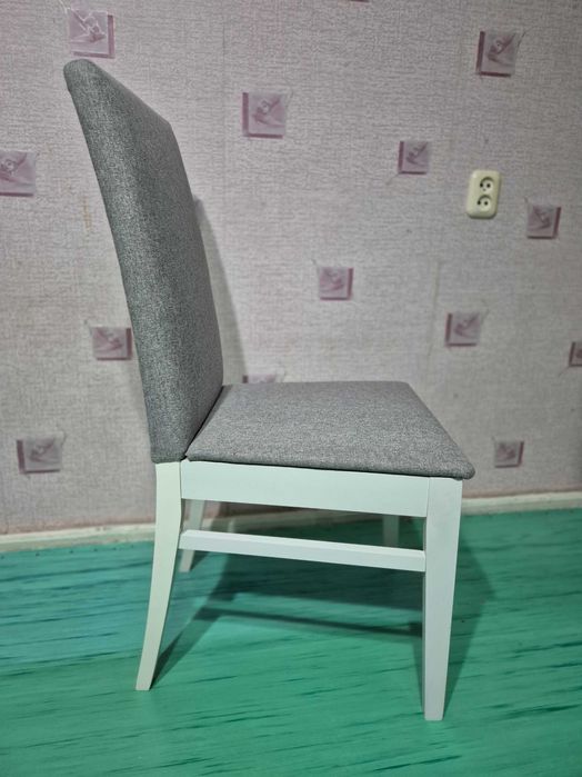 Стул деревянный мягкий б/у. Продам
