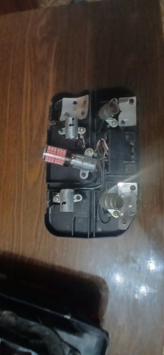 Плафон левый задний