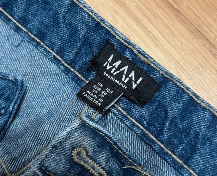 Blugi flared boohooman