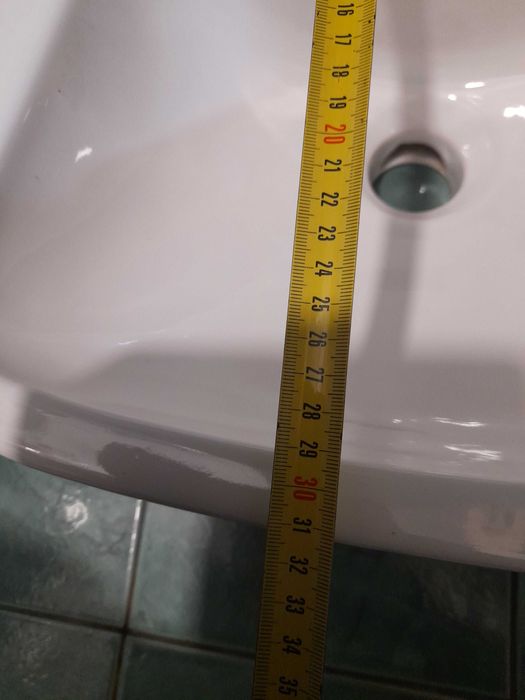 Порцеланова нова мивка от времето на соца