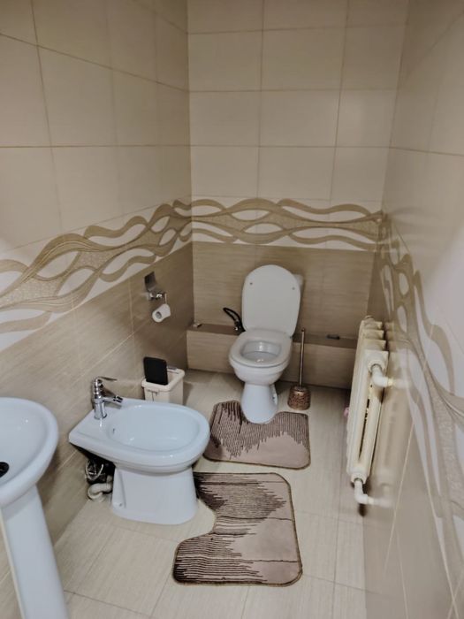 Продается дом 7,5 соток 6 комнат удобная локация