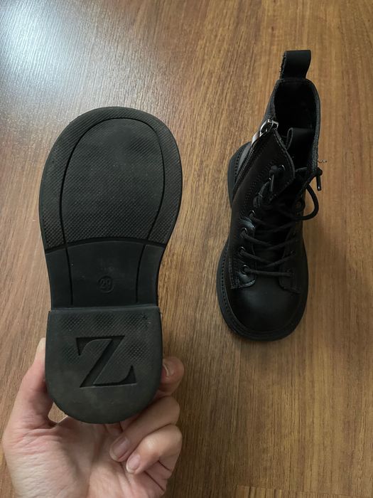 Ботинки для девочки