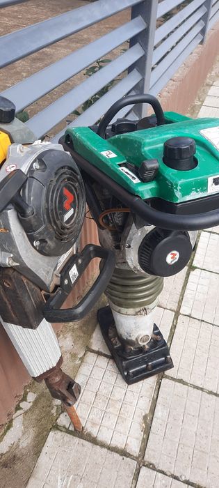 Бензинов Къртач Wacker Neuson bh65 и Тръмбовка