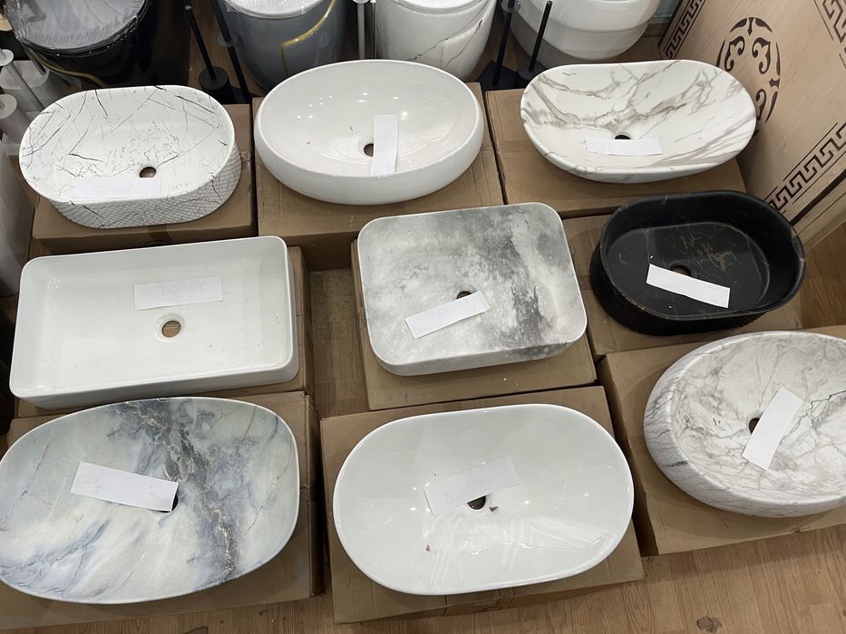 Продаем новые унитазы и раковины (чаши)