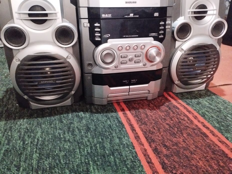 Музыкальный центр DAEWOO