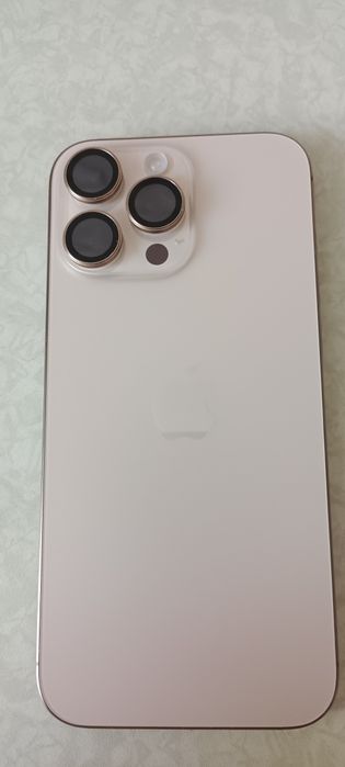 продам айфон 16про Макс