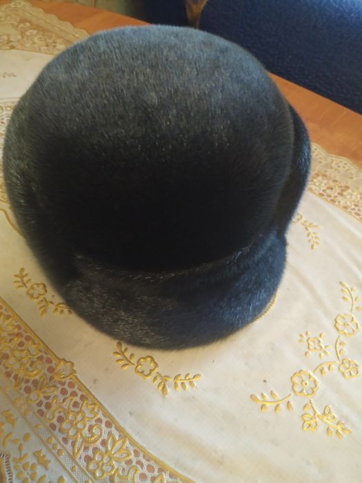 Шапка из нерпы не ношенная.