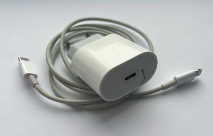 Оригинальные зарядки iPhone Apple Айфон