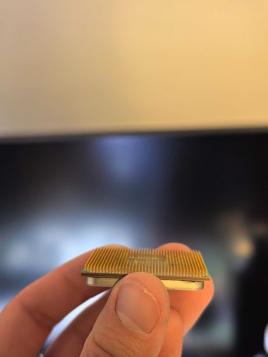 Процесор AMD Athlon 3000G