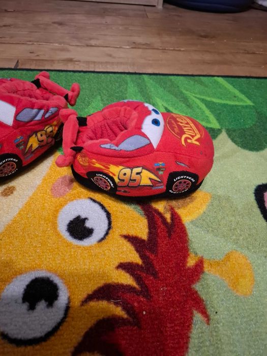 Детски пантофи Колите